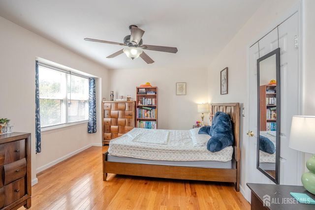 6005 N Oaks Boulevard, North Brunswick, NJ 08902