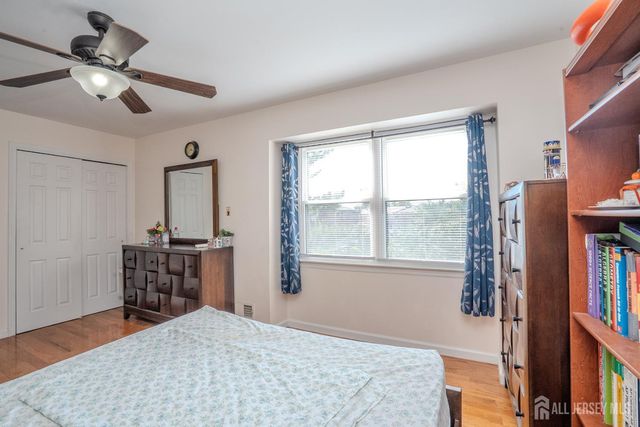 6005 N Oaks Boulevard, North Brunswick, NJ 08902