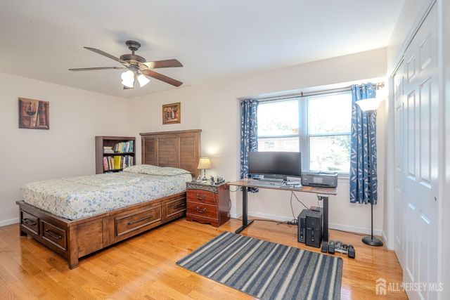 6005 N Oaks Boulevard, North Brunswick, NJ 08902