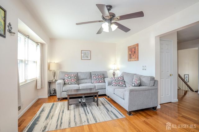 6005 N Oaks Boulevard, North Brunswick, NJ 08902