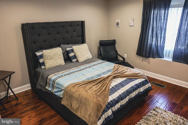 6218 PINE ST, Philadelphia, PA 19143