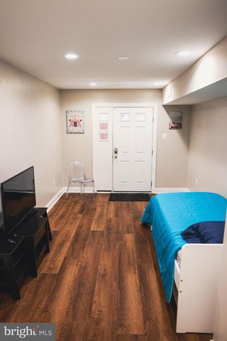 6218 PINE ST, Philadelphia, PA 19143