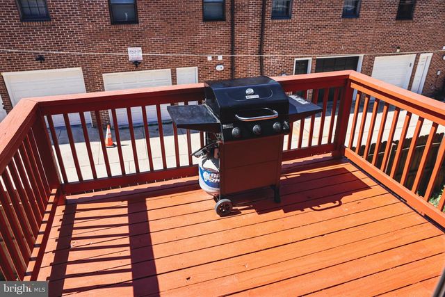 6218 PINE ST, Philadelphia, PA 19143