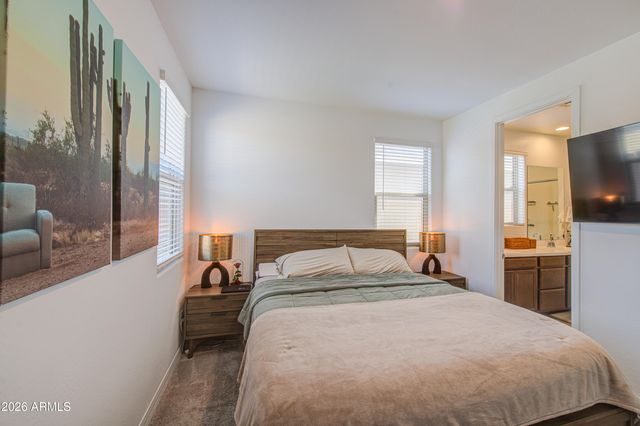 9132 W ROMA Avenue, Phoenix, AZ 85037