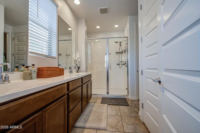 9132 W ROMA Avenue, Phoenix, AZ 85037