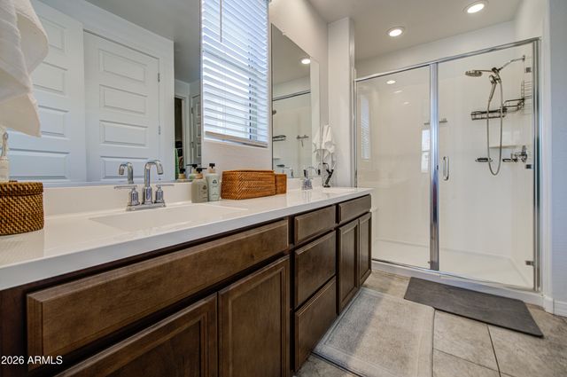 9132 W ROMA Avenue, Phoenix, AZ 85037