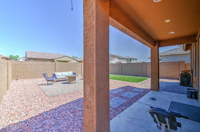 9132 W ROMA Avenue, Phoenix, AZ 85037