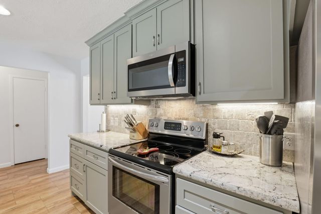 10419 Odessa Drive, Sugar Land, TX 77498