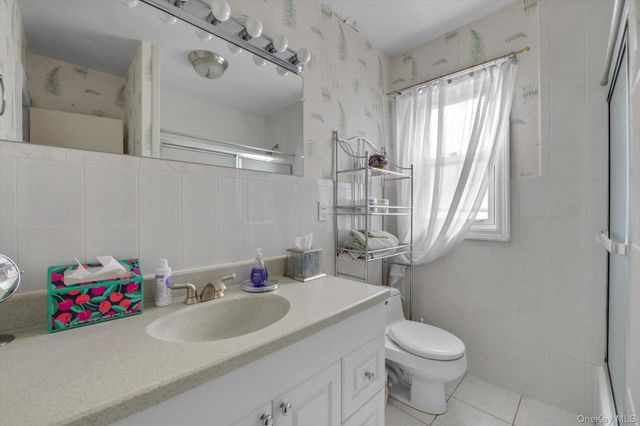 159-06 100 Street, Howard Beach, NY 11414