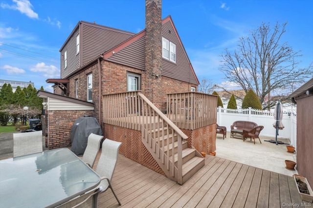 159-06 100 Street, Howard Beach, NY 11414