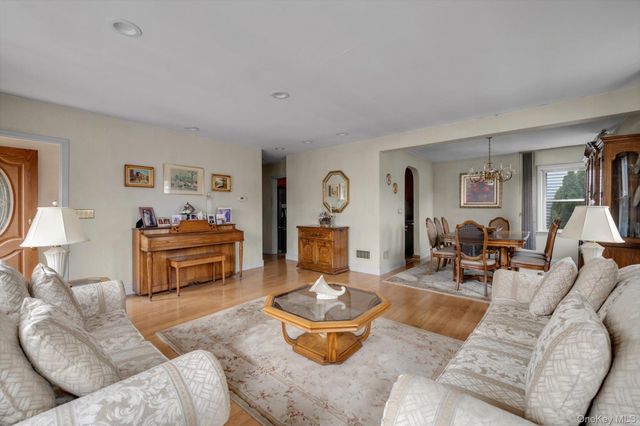 159-06 100 Street, Howard Beach, NY 11414