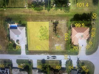 5 White Marsh LN, Rotonda West, FL 33947