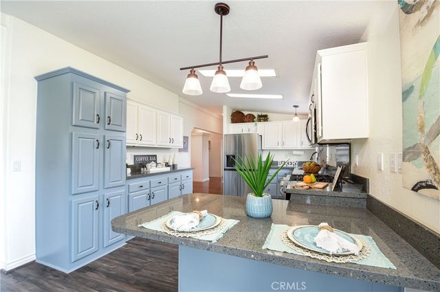 33060 Almond, Wildomar, CA 92595