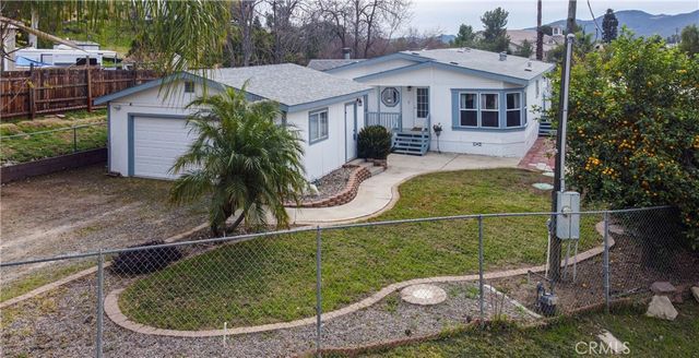 33060 Almond, Wildomar, CA 92595