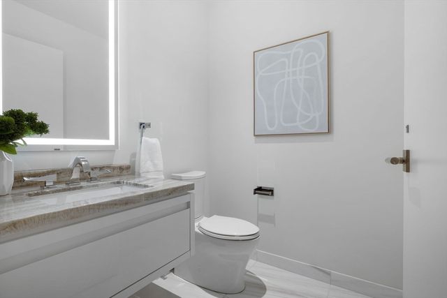 150 Seaport Blvd 12B, Boston, MA 02210