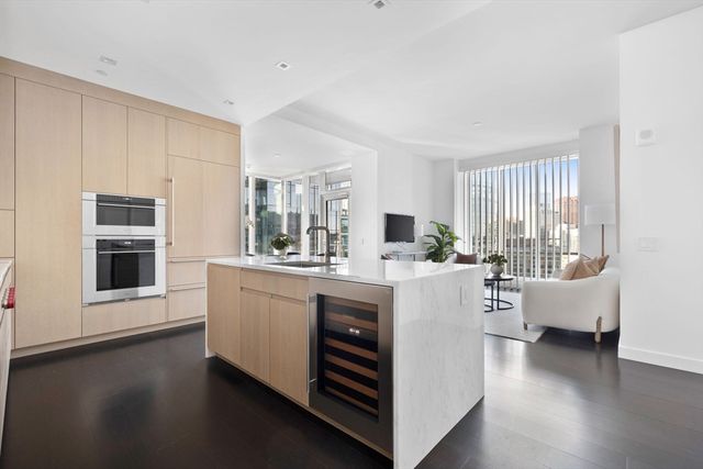 150 Seaport Blvd 12B, Boston, MA 02210
