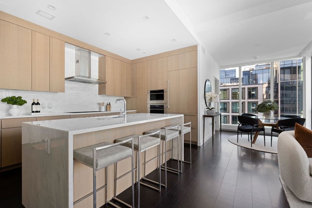 150 Seaport Blvd 12B, Boston, MA 02210