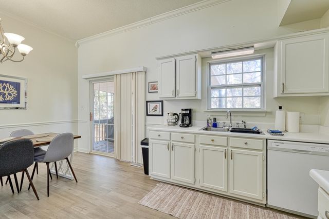 921 Hollyhock Court, Boiling Springs, SC 29316