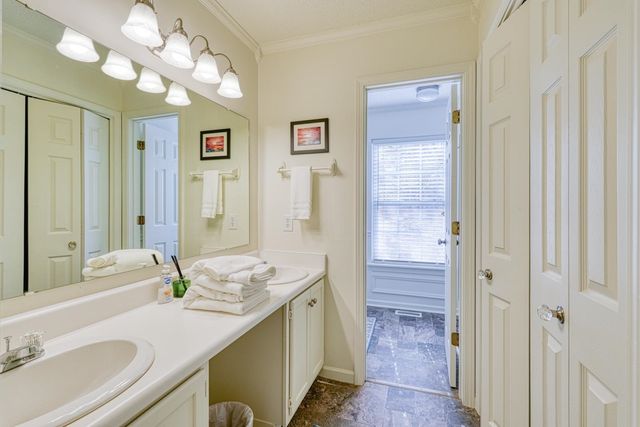 921 Hollyhock Court, Boiling Springs, SC 29316