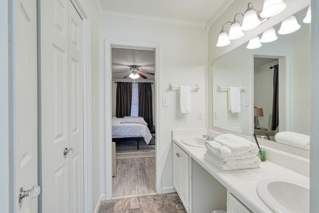 921 Hollyhock Court, Boiling Springs, SC 29316