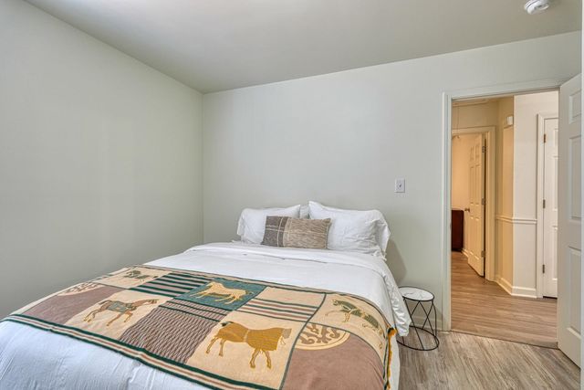 921 Hollyhock Court, Boiling Springs, SC 29316