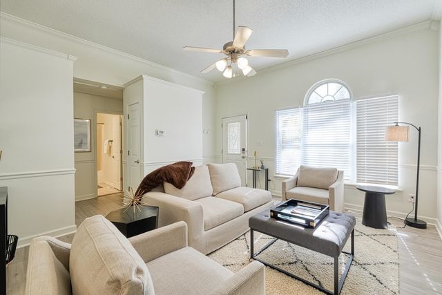 921 Hollyhock Court, Boiling Springs, SC 29316