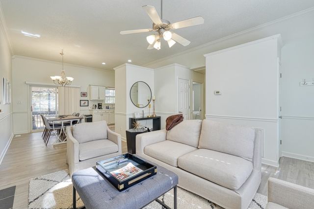 921 Hollyhock Court, Boiling Springs, SC 29316