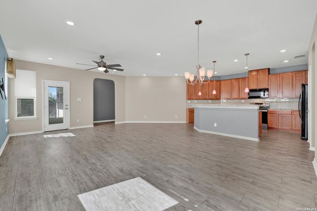 2071 Wind Chime, New Braunfels, TX 78130