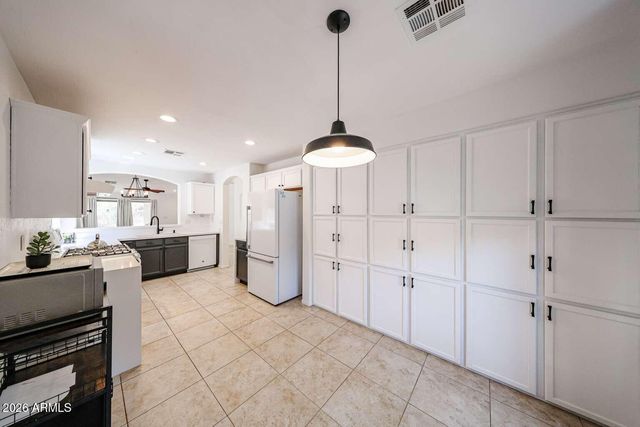 4746 E WOBURN Lane, Cave Creek, AZ 85331