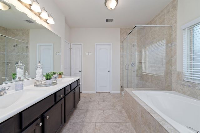 14722 Oakheath River Court, Cypress, TX 77429