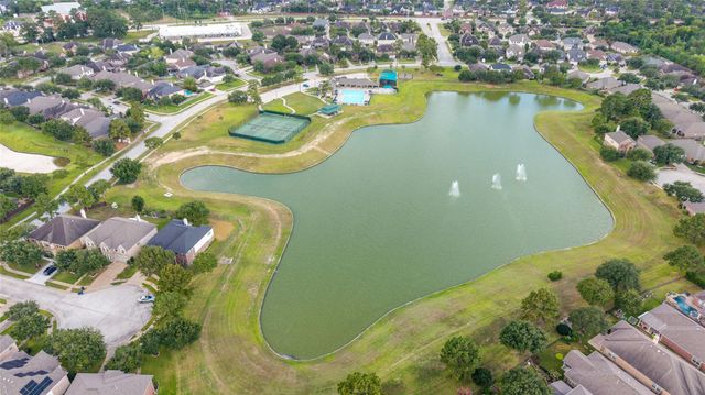 14722 Oakheath River Court, Cypress, TX 77429