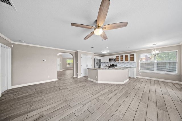 115 Autumn Trail, Red Oak, TX 75154