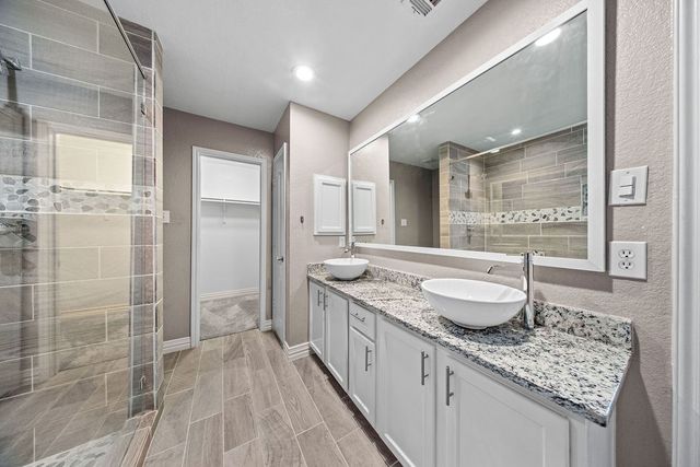 115 Autumn Trail, Red Oak, TX 75154
