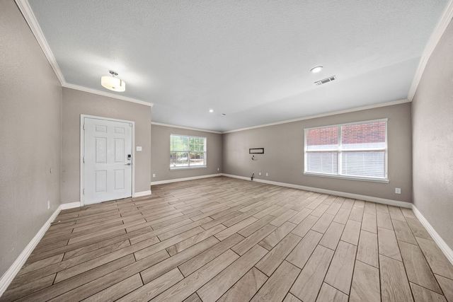 115 Autumn Trail, Red Oak, TX 75154