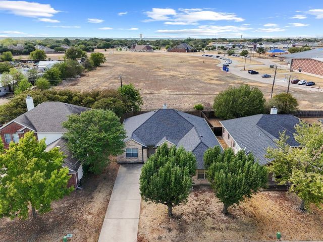115 Autumn Trail, Red Oak, TX 75154