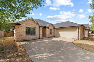 115 Autumn Trail, Red Oak, TX 75154