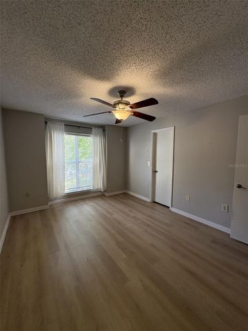 4211 CHATHAM OAK COURT 114, Tampa, FL 33624