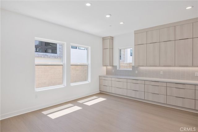 169 Creation, Irvine, CA 92618