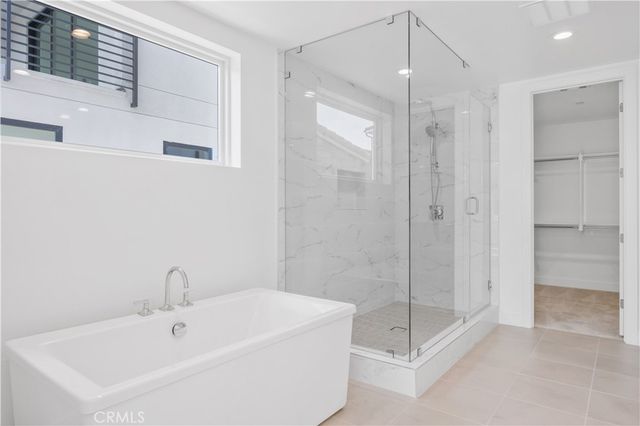 169 Creation, Irvine, CA 92618