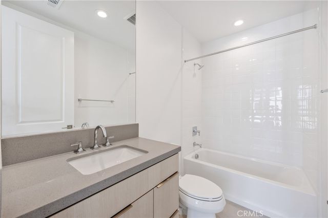 169 Creation, Irvine, CA 92618