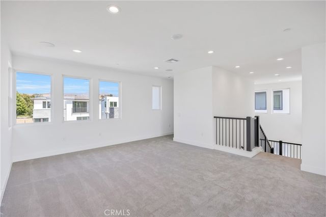 169 Creation, Irvine, CA 92618