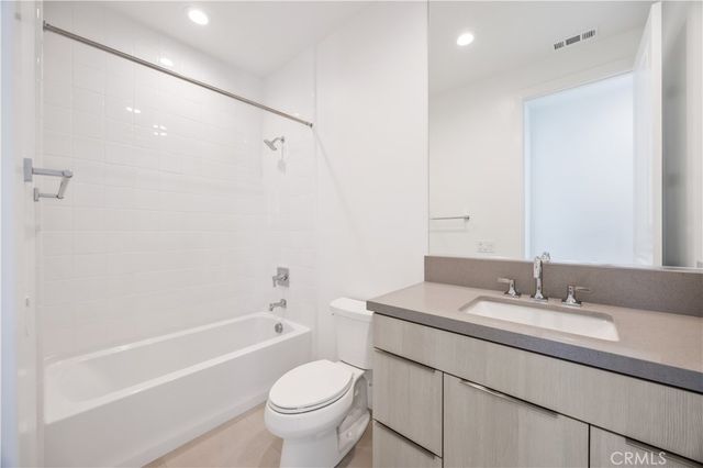169 Creation, Irvine, CA 92618
