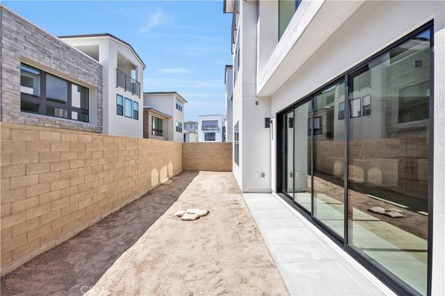 169 Creation, Irvine, CA 92618