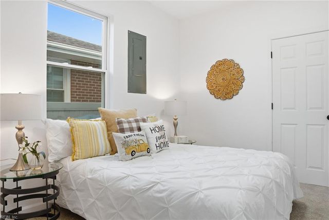 626 42nd ST, Newport News, VA 23607