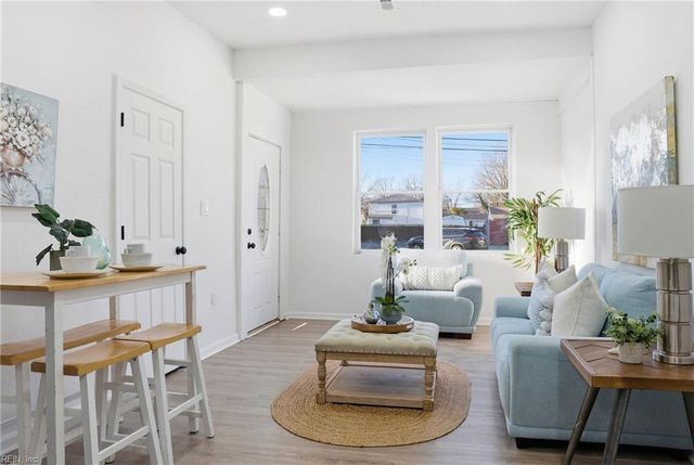 626 42nd ST, Newport News, VA 23607