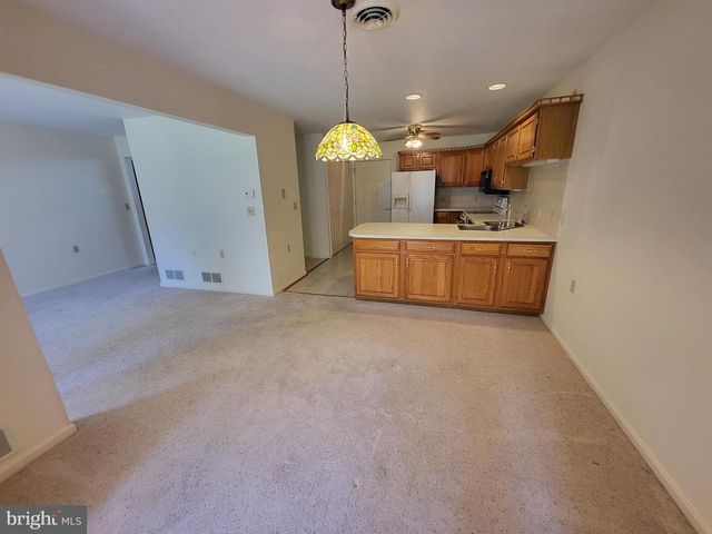 59 SANIBEL LN, Chambersburg, PA 17201