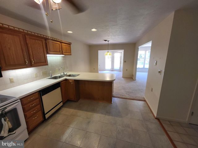 59 SANIBEL LN, Chambersburg, PA 17201