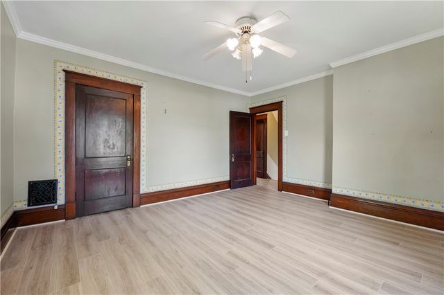 465 Market St, Beaver, PA 15009