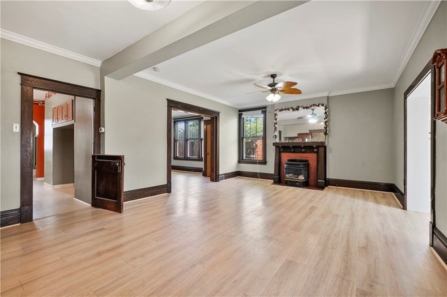 465 Market St, Beaver, PA 15009