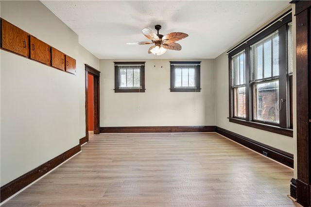 465 Market St, Beaver, PA 15009